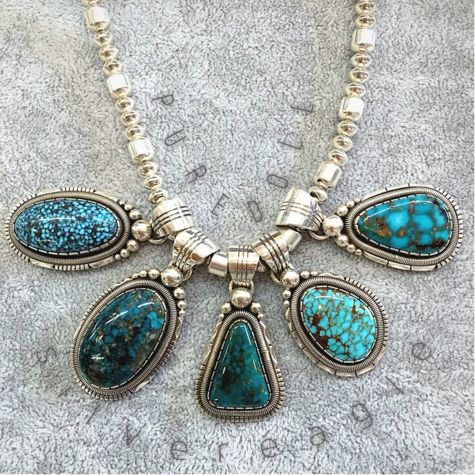 Kingman Turquoise (キングマンターコイズ) | インディアンジュエリー